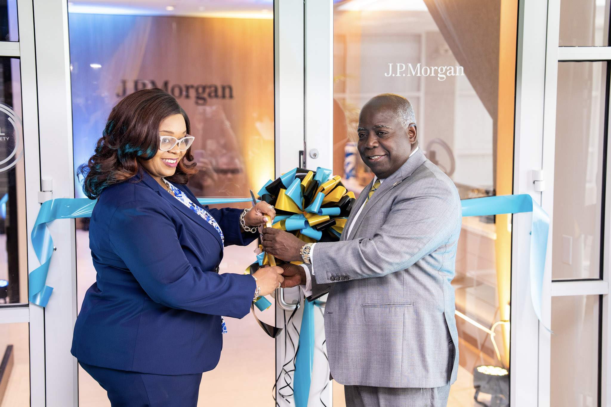Prime Minister Davis at the Grand Opening Ceremony of J.P.Morgan Trust, Goodman's Bay Corporate Centre